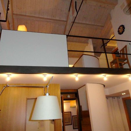 Appartamento Accademia San Vio Venice Exterior photo