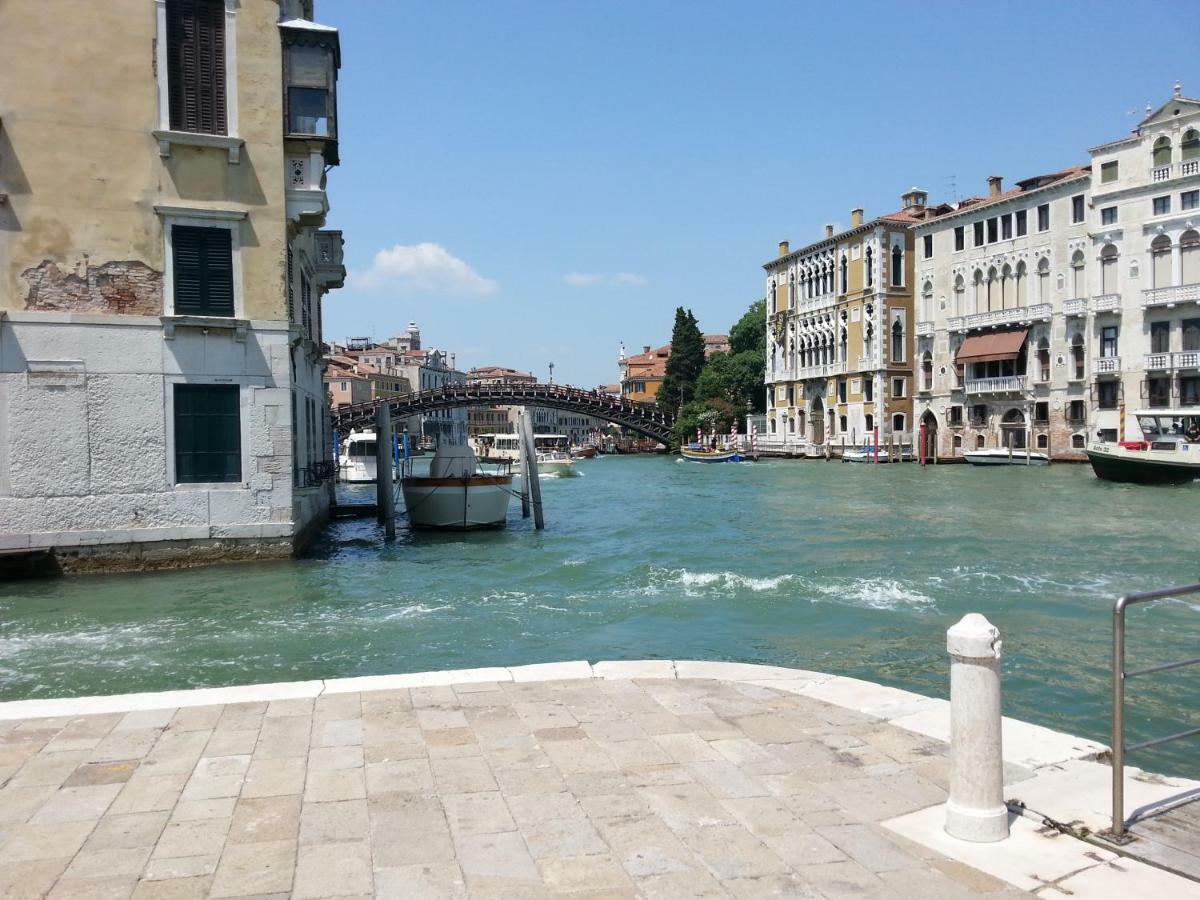 Appartamento Accademia San Vio Venice Exterior photo