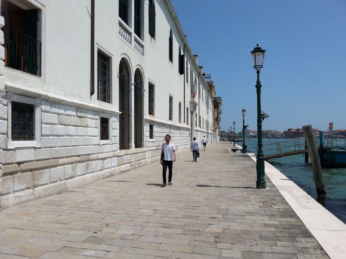 Appartamento Accademia San Vio Venice Exterior photo
